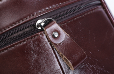 Bolsa de Pecho Vintage para Hombre - Crossbody de Cuero Estilo Retro - Image 14
