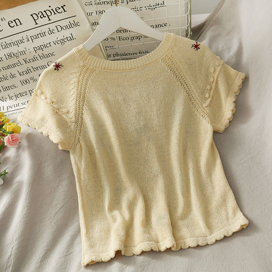 Blusa Lino Bordado Calado Manga Corta Ajustada - Image 10