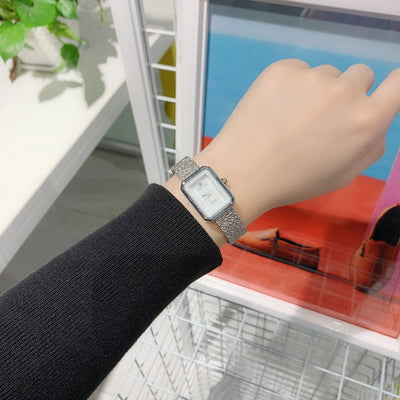 Reloj de Cuarzo con Malla Delicada y Esfera Cuadrada Resistente al Agua - Image 19