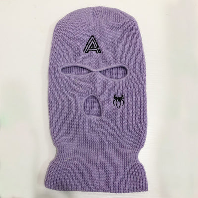 Gorro Tejido Cálido con Bordado de Araña y Tres Agujeros - Image 6