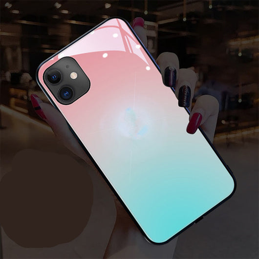 Funda Inteligente con Luz Activada por Voz