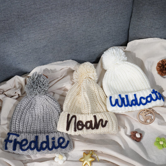 Gorro Infantil de Ganchillo Personalizado con Letras 3D - Tejido a Mano - Image 9