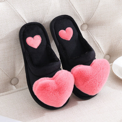 Pantuflas de Invierno Acogedoras con Diseño Romántico para San Valentín - Image 20