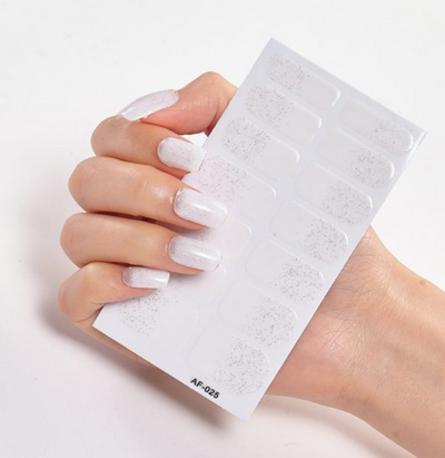 Adhesivos de Uñas Premium con Pegamento Especial - Image 25