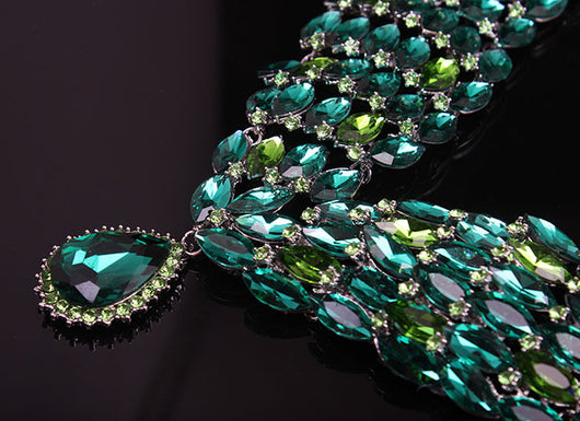 Juego de Collar y Aretes de Cristal Africano - Image 5