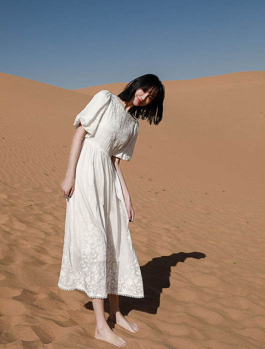 Vestido Blanco de Playa con Mangas Abullonadas - Perfecto para Vacaciones - Image 10