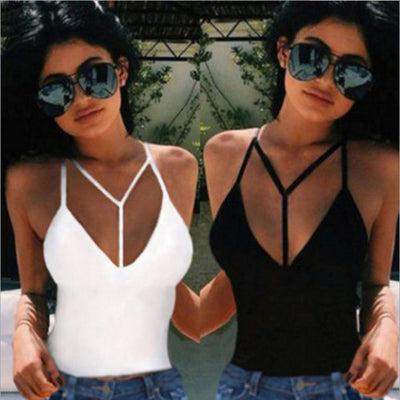 Blusa Escotada Halter Ajustada y Sensual - Image 9