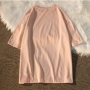 Camiseta Retro Nostálgica con Estampado Artístico Japonés - Image 3