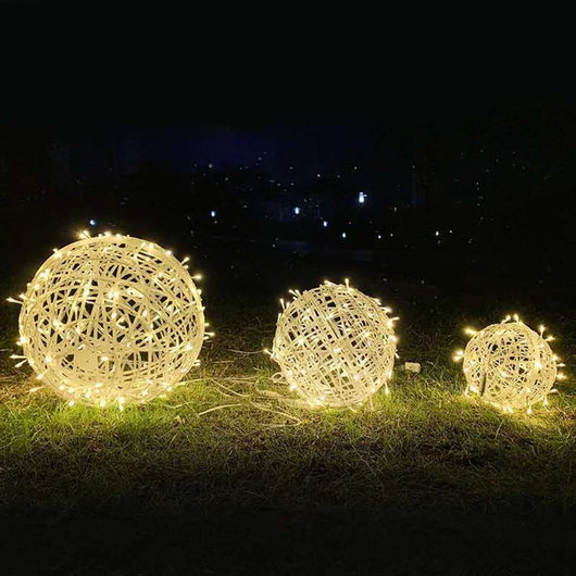 Lámpara LED Colgante para Árbol - Iluminación Decorativa de Paisaje - Image 11
