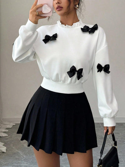Sudadera Corta para Mujer con Detalle de Moño Elegante - Image 9