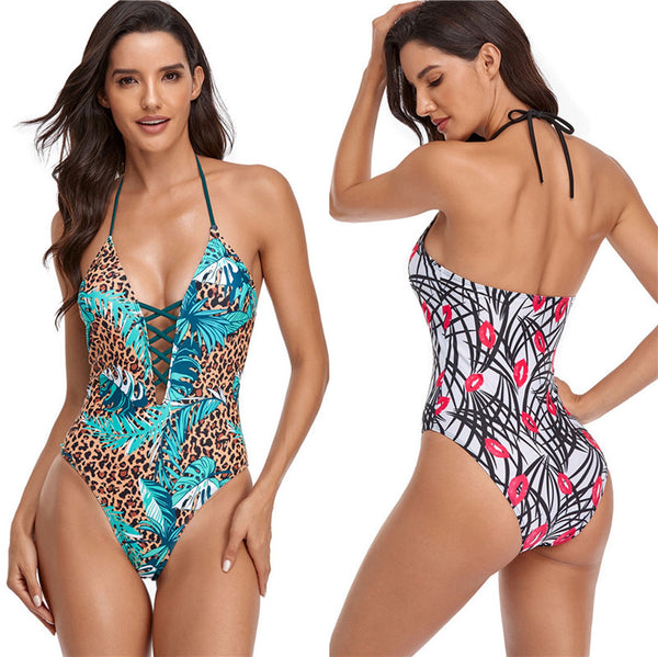 Traje de Baño Triangular con Tiras Cruzadas e Impresión Digital