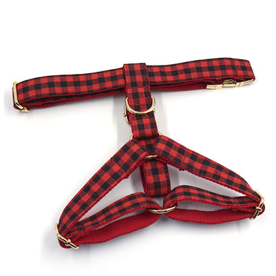Arnés para Mascotas de Cuadros Rojo y Negro con Hebilla Dorada - Image 4