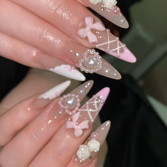 Esmalte de Uñas Perla Camelia Francés Blanco con Moño Dulce