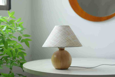 Lámpara de Mesa Mesita de Noche en Lino y Madera Maciza - Image 9