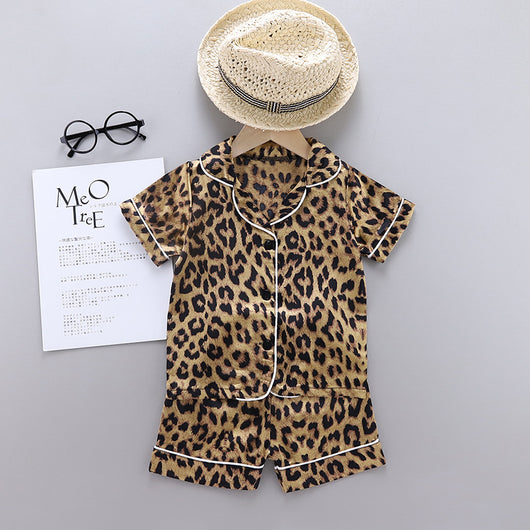 Pijama Infantil Estampado Leopardo en Seda de Hielo - Manga Corta - Image 7