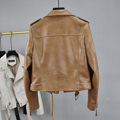 Chaqueta Biker de Cuero Piel de Serpiente con Cinturón Ajustado - Image 3