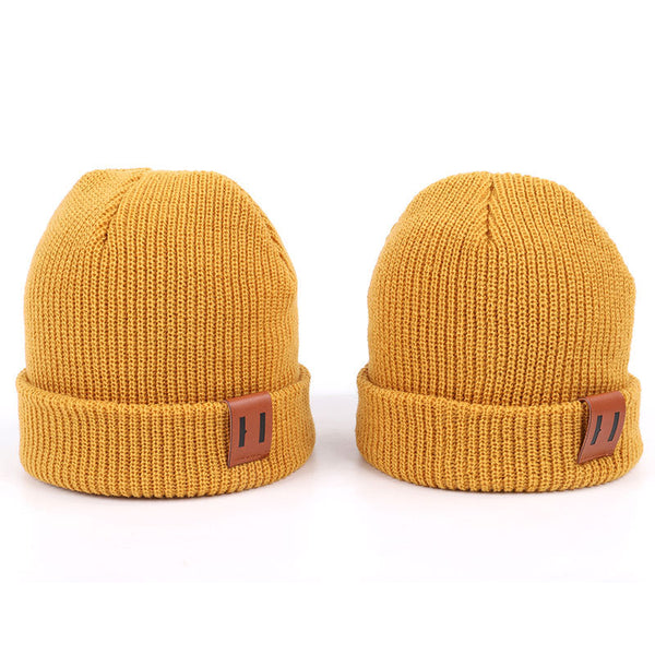 Gorro Térmico de Cuero para Bebé - Protección Cálida en Colores Sólidos