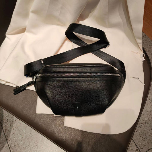 Bolso de Cintura en Cuero Genuino para Mujer - Diseño Minimalista y Versátil - Image 4