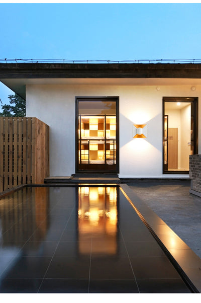 Lámpara LED de Pared para Dormitorio, Balcón y Exterior - Image 10