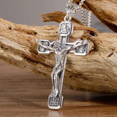 Dije Cruz Jesús para Hombre en Plata