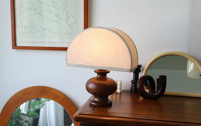Lámpara de Mesa Mesita de Noche en Lino y Madera Maciza - Image 12
