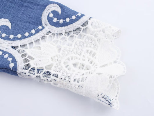 Blazer Elegante con Detalles Calados y Bordados para Mujer - Image 12