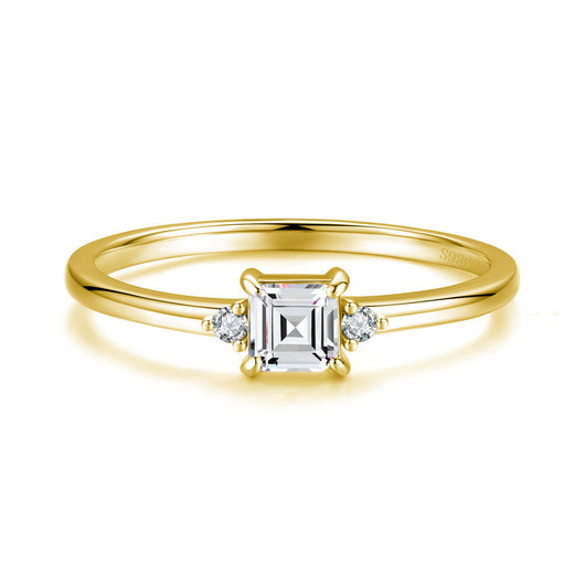 Anillo de Plata Esterlina con Circonita Cuadrada y Detalles Dulces - Image 4
