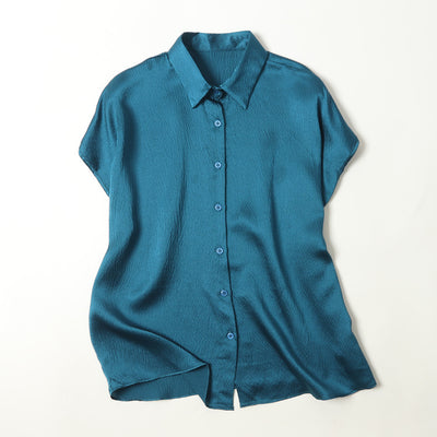 Camisa de Satén Perla con Cuello Invertido Abotonadura Simple - Image 17