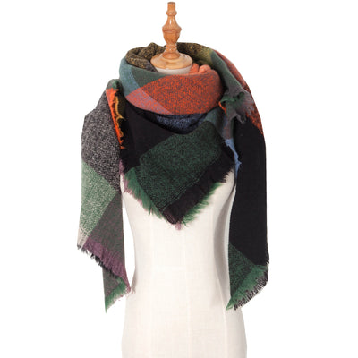 Chal Triangular Escocés para Otoño e Invierno - Amplio y Versátil - Image 41