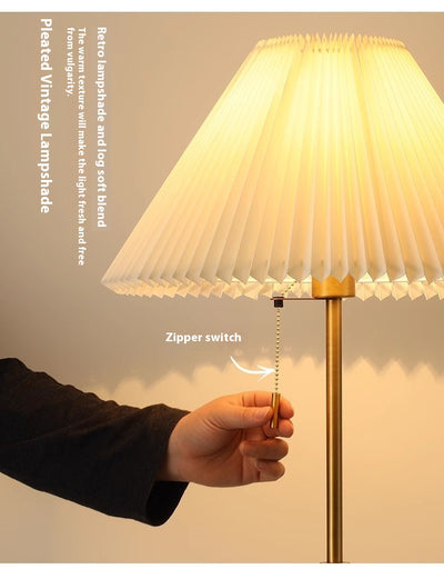 Lámpara de Pie Vintage con Pliegues - Iluminación Elegante de Diseño Retro - Image 17