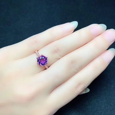 Anillo de Amatista Natural con Baño de Oro y Incrustaciones - Image 3