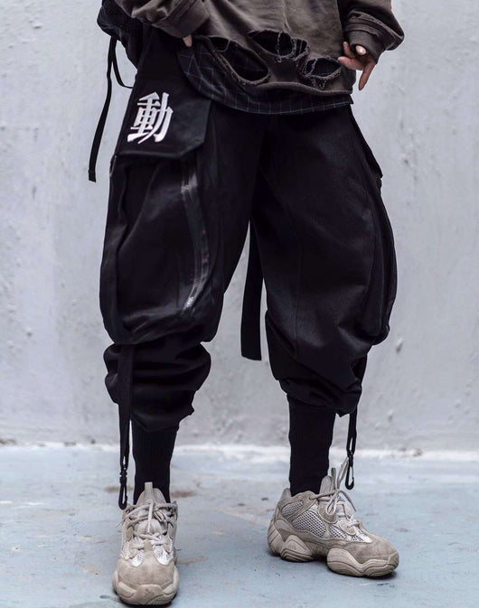 Pantalones Cargo con Bordados Decorativos - Image 8