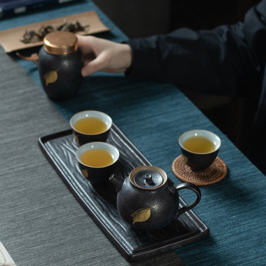 Juego de Té Kung Fu de Plata Artesanal con Detalles Punteados - Image 3