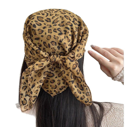 Pañuelo Satinado Floral Versátil para Cabello y Accesorios - Image 4