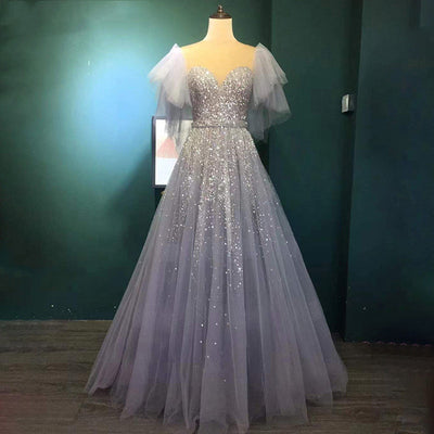 Vestido de Lujo Gris con Mangas Volantes - Elegancia Sofisticada para Eventos - Image 4