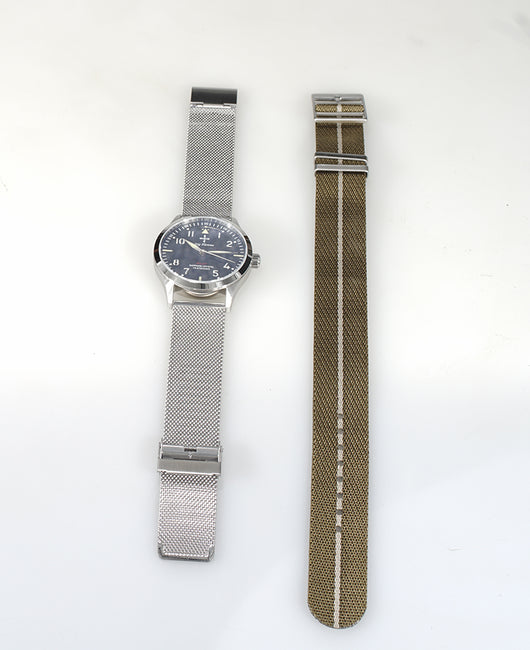 Reloj Deportivo de Acero Inoxidable con Banda de Nylon - Image 5