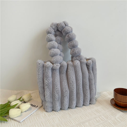 Bolso de Hombro Amplio con Capacidad Grande y Diseño Moderno en Peluche - Image 4