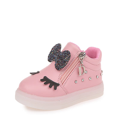 Zapatos infantiles con luces LED y detalles brillantes - Image 14