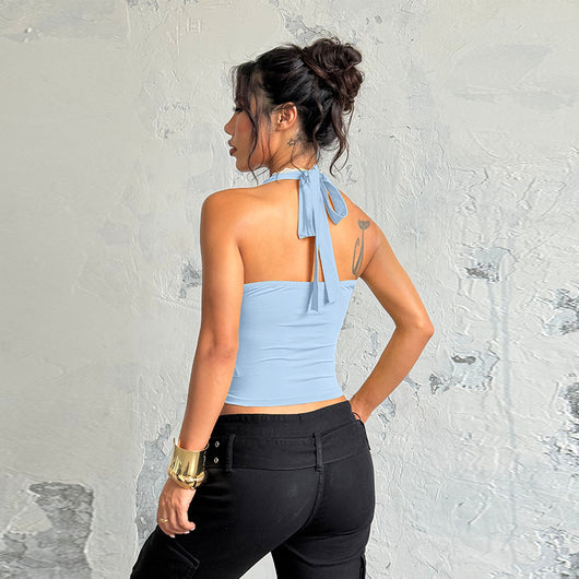 Top Halter Escotado con Encaje Elegante - Image 22