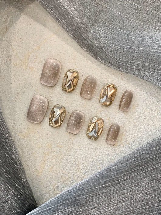Uñas Postizas con Cristales Brillantes Estilo Felino - Diseño Lujoso y Elegante - Image 6
