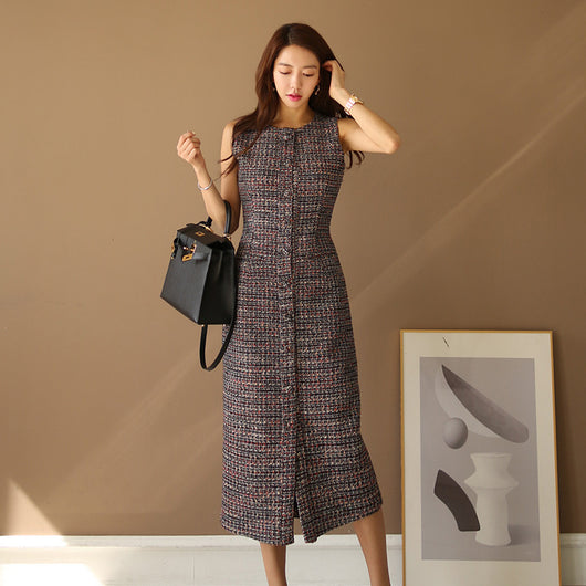 Conjunto Elegante Dos Piezas: Abrigo de Lana Ajustado y Falda Cuello Redondo - Image 3