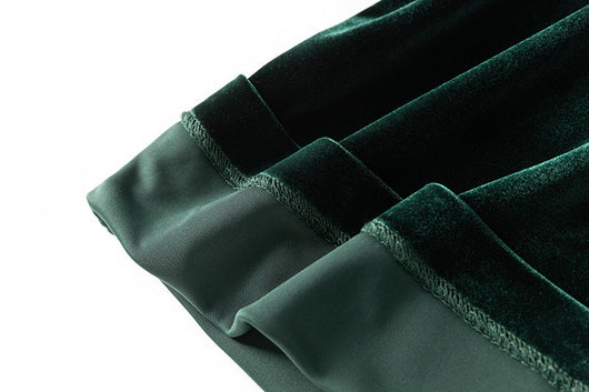 Traje de Terciopelo con Detalles de Cuentas para Mujer - Image 24