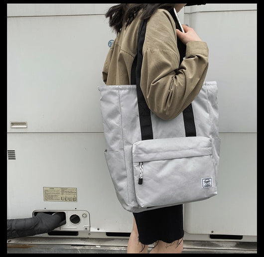 Bolso Portátil para Hombre con Gran Capacidad y Diseño Minimalista - Image 18