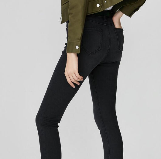 Jeans Skinny Negros de Algodón Elástico para Mujer - Image 10