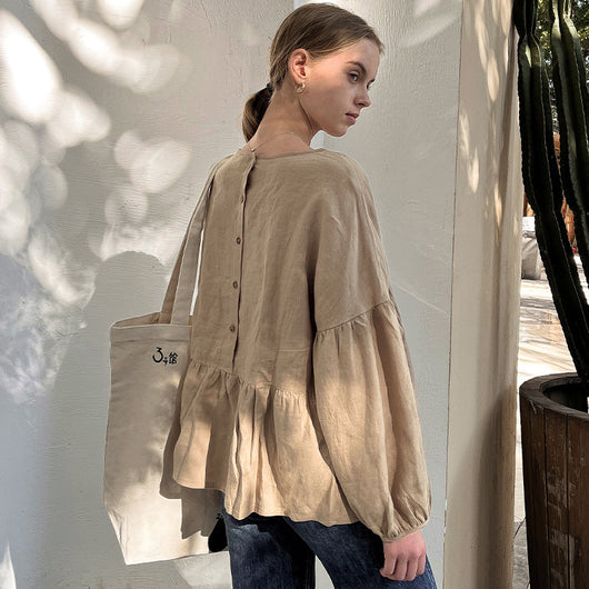 Blusa Artística de Diseño Exclusivo para Mujer - Image 2