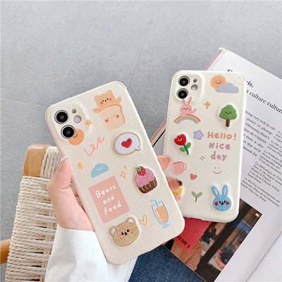 Funda para Teléfono con Diseño Bordado de Osito y Conejo - Image 5