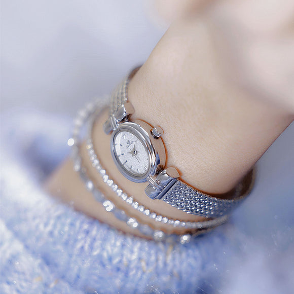 Reloj de Plata Minimalista Lujo Temperamento Clásico