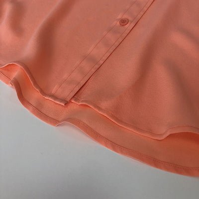 Blusa de Seda con Cuello Cuadrado y Bolsillos - Image 9