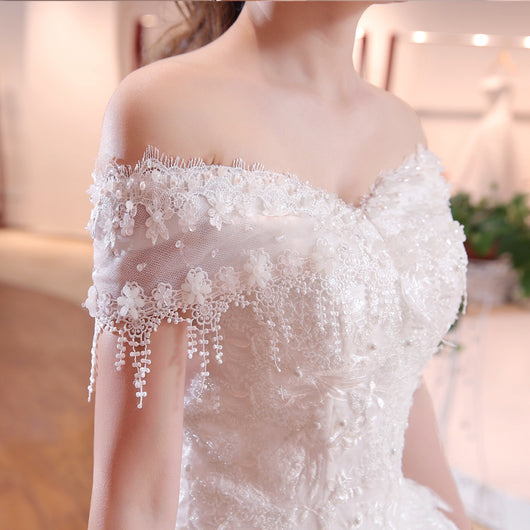 Vestido de Novia Talla Grande con Encaje y Hombros Descubiertos - Image 5