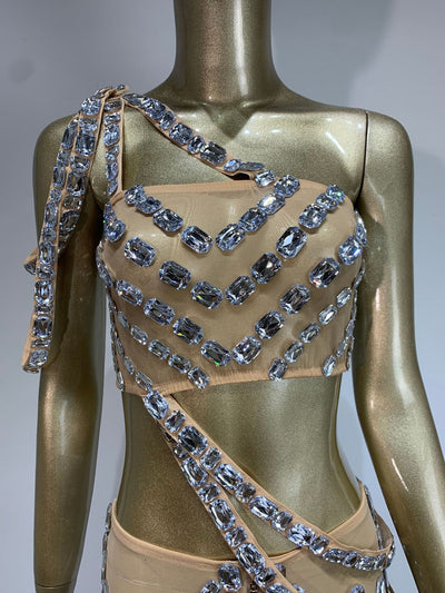 Traje Vestido Brillante con Cristales Decorativos - Image 12